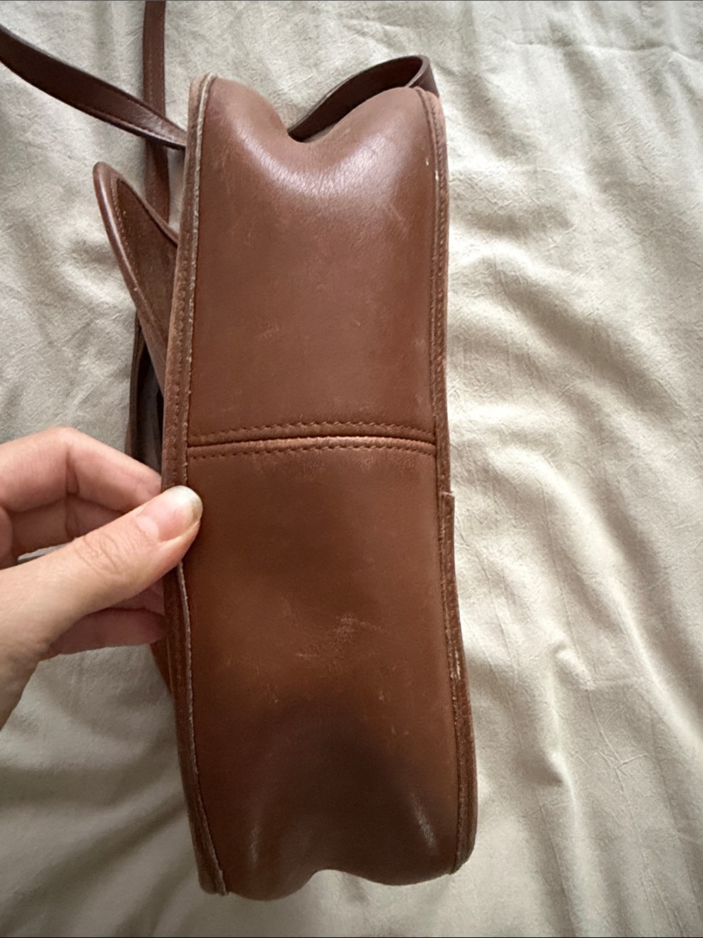 Coach Brown Leather Crossbody Bag with Gold Turn-Lock - Picture 6 of 12